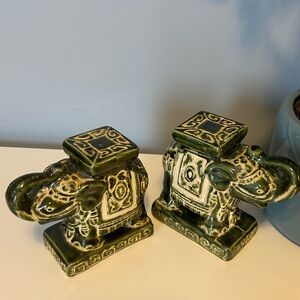 Vintage Green Ceramic Elephant Bookends 
Small Decorative Pair